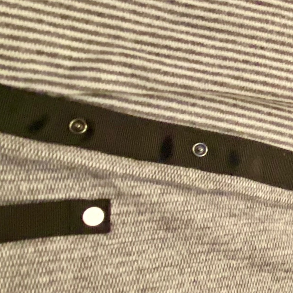 Lululemon Vinyasa scarf grey stripe